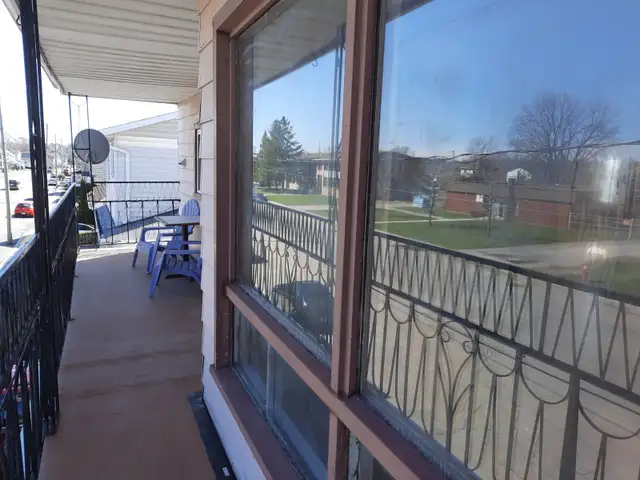 2 bedroom apartment for rent in Gatineau(6mins awayfrom DTOttawa