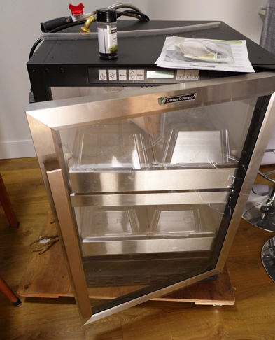 Urban Cultivator   Microgreens Cabinet    $600     Great Deal! - Photo 3