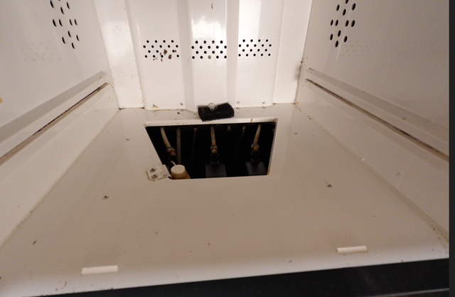 Urban Cultivator   Microgreens Cabinet    $600     Great Deal! - Photo 9