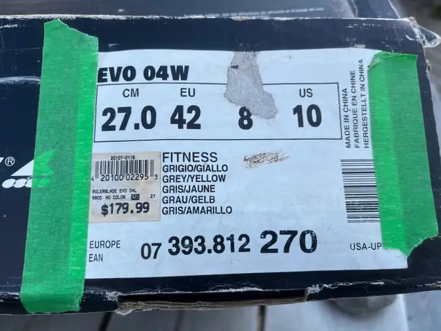 Roller Blades - Photo 9