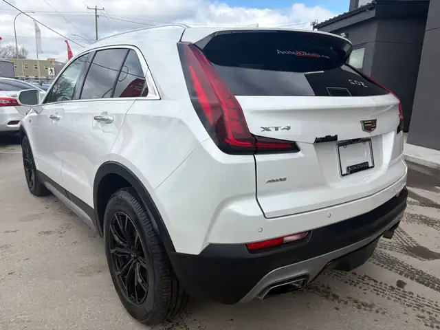 2019 CADILLAC XT4 AWD PREMIUM LUXURY - NAV - LTR SEATS - SUNROOF - Photo 3