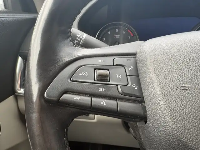 2019 CADILLAC XT4 AWD PREMIUM LUXURY - NAV - LTR SEATS - SUNROOF - Photo 12