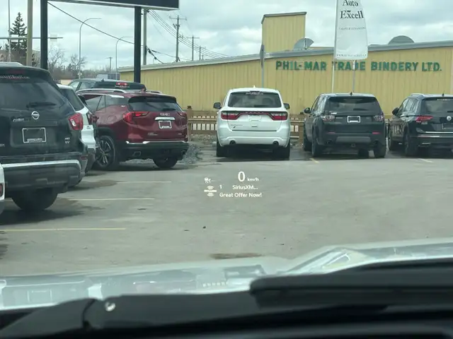 2019 CADILLAC XT4 AWD PREMIUM LUXURY - NAV - LTR SEATS - SUNROOF - Photo 14