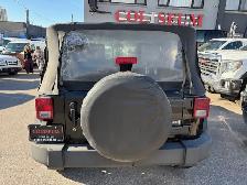 2009 Jeep Wrangler X 4WD 6 SPD MANUAL-NO ACCIDENTS-ALLOYS-ONLY $ - Photo 4