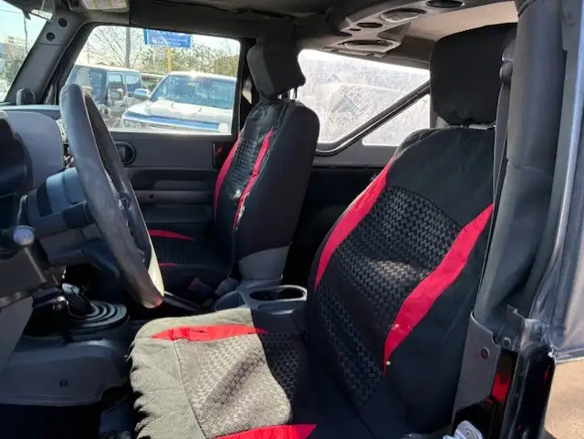 2009 Jeep Wrangler X 4WD 6 SPD MANUAL-NO ACCIDENTS-ALLOYS-ONLY $ - Photo 10