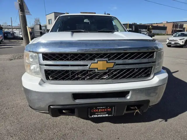 2013 Chevrolet Silverado 2500HD LT  4WD CREW CAB-8FT LONG BOX-5T - Photo 9
