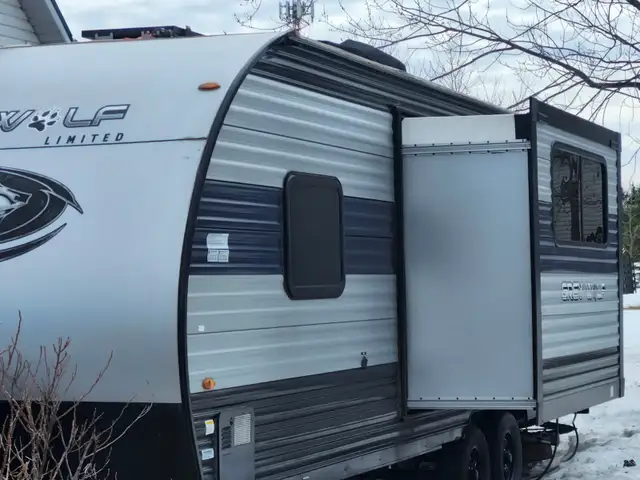 Roulotte greywolf 23dbh 2023