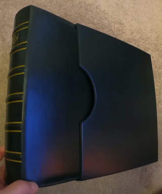 COIN ALBUM, 25 PAGES, EMPTY, SLIPCASE, HIGH END QUALITY GEAR - Photo 2