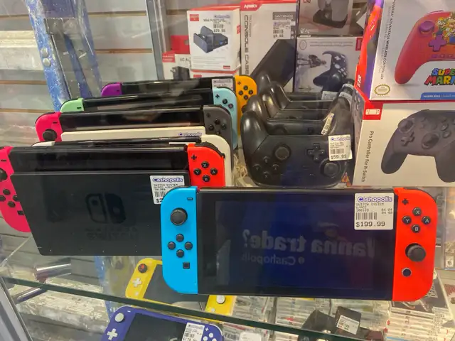 Nintendo Switch Systems @ Cashopolis!!