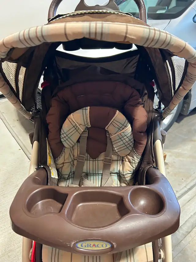 STROLLER: works Great ! Very Nice Shape ! - Photo 7