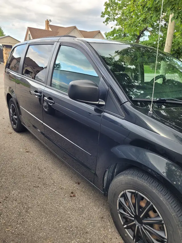 2013 Dodge Grand Caravan For Sale - Photo 3