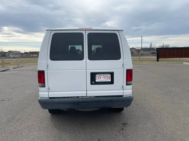 2012 E250 Cargo Van - Photo 3