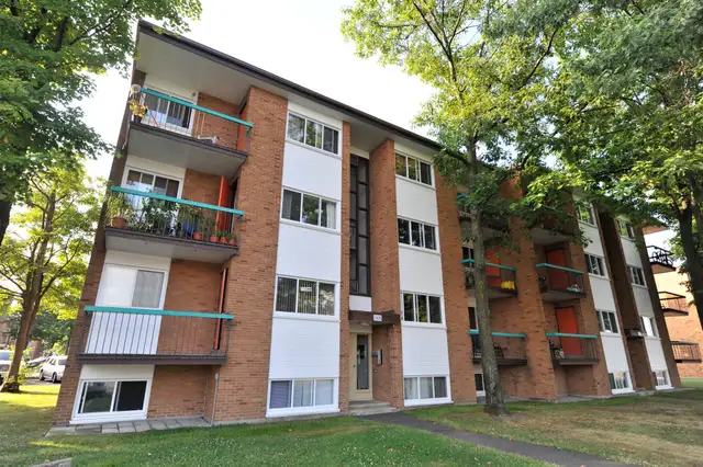 3 1/2 Ste-Foy - Tout inclus - près université - juillet - Photo 2