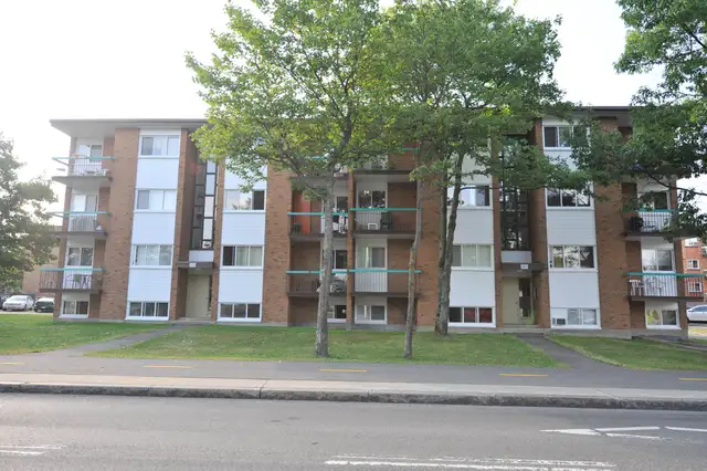 3 1/2 Ste-Foy - Tout inclus - près université - juillet - Photo 3