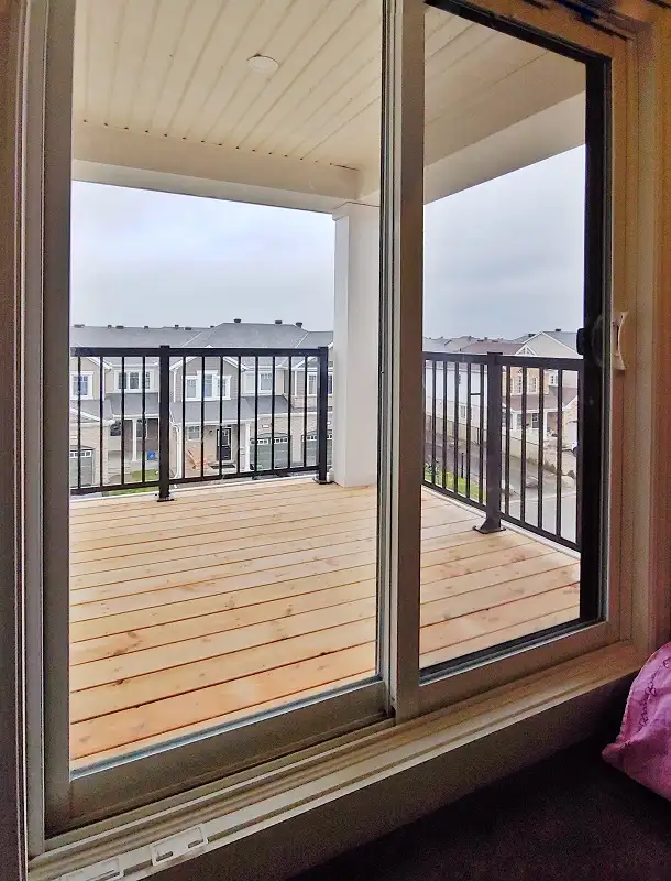 Three Bedroom Townhome Condo for Rent/ End Unit/Barrhaven/Nepean - Photo 11