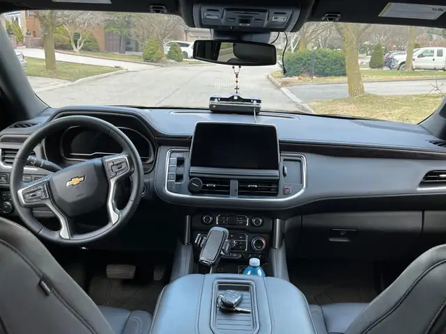 2023 Chevrolet Suburban LT (w/ Luxury Package) - Photo 3