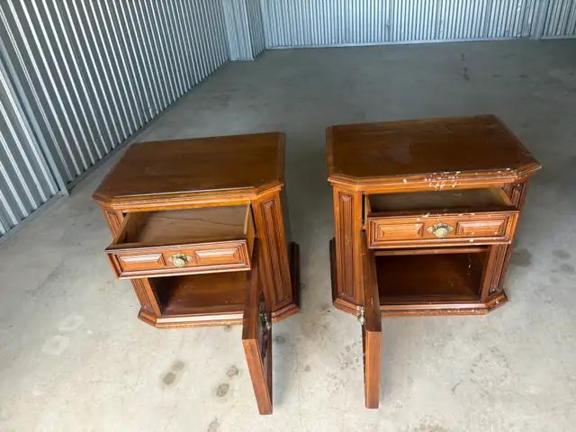 Free delivery used Pepplers Fine Furniture Wood Nightstands - Photo 6