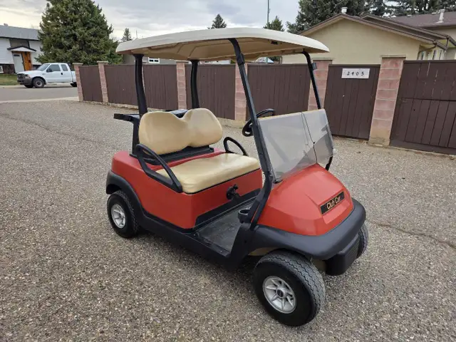 Gas Club Car Precedent Golf Cart - Photo 2