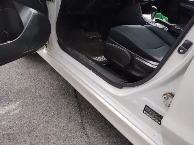 2013 SUBARU IMPREZA 2L Touring, Certified, Sunroof, AWD - Photo 5