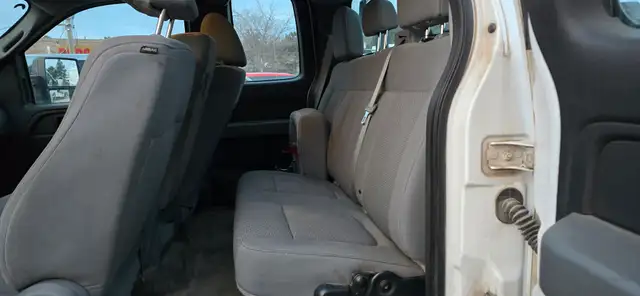 2014 Ford F-150 4x4 - 4 Doors - Tow package! - Photo 12