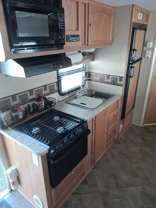 Starcraft toyhauler - Photo 4