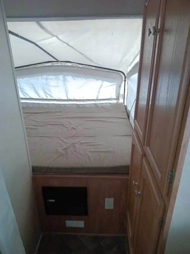 Starcraft toyhauler - Photo 10