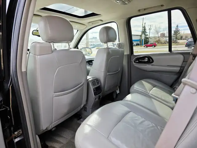 2005 Chevrolet TrailBlazer 4x4 Low Mileage Leather Seats One Own - Photo 9