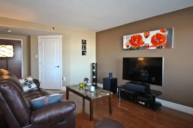 Reduced ! Waterviews, 2 Bed 1.5 Bath, Parking - Photo 6