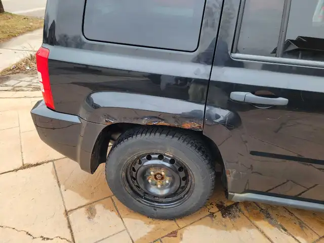 2009 Jeep Patriot North 4x4 Runs great! - Photo 3