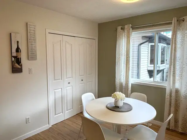 Furnished 3 bed (2 bath) 1/2 duplex for rent in Drayton Valley - Photo 5