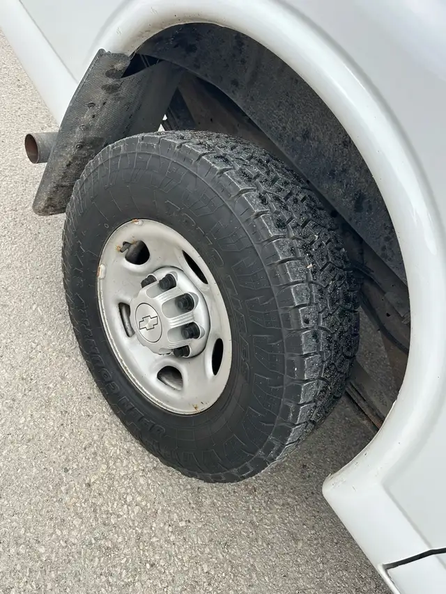 2019 Chevy express 2500 - Photo 8