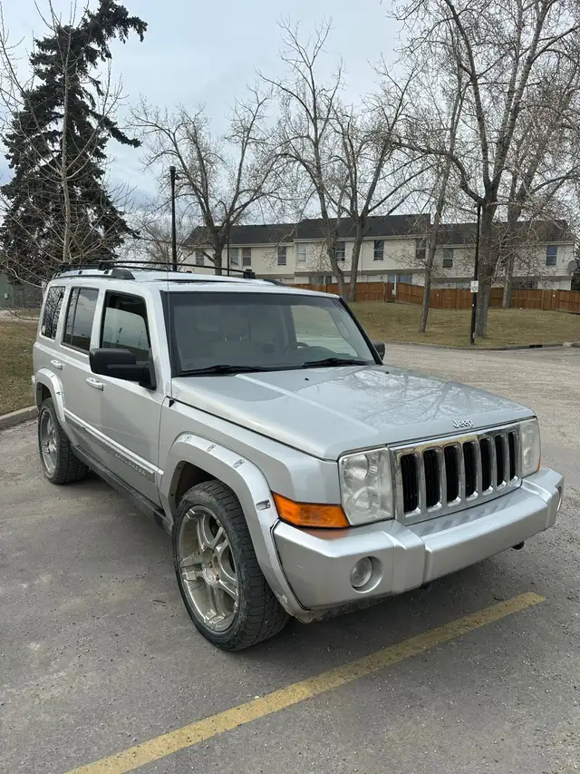 2006 jeep commander - Photo 2