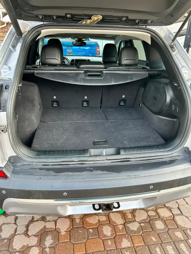 Jeep Cherokee Limited - Photo 5