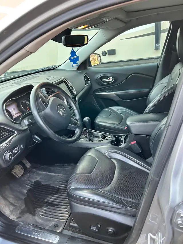 Jeep Cherokee Limited - Photo 7