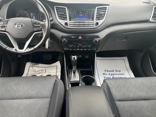 2016 Hyundai Tucson GLS AWD 1.6T LOCAL TRADE - NO ACCIDENTS - Photo 5