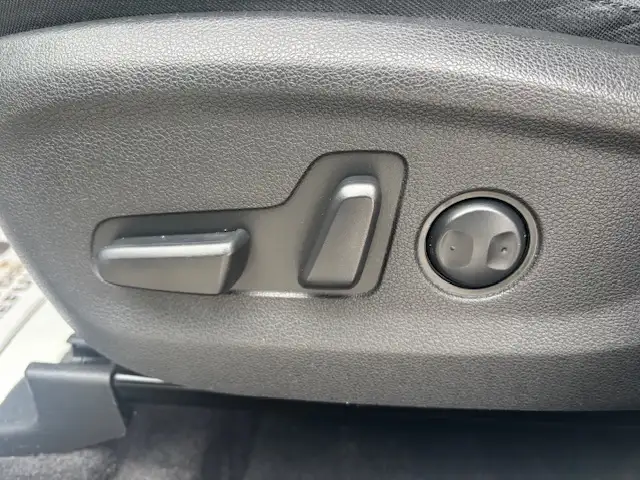 2016 Hyundai Tucson GLS AWD 1.6T LOCAL TRADE - NO ACCIDENTS - Photo 9