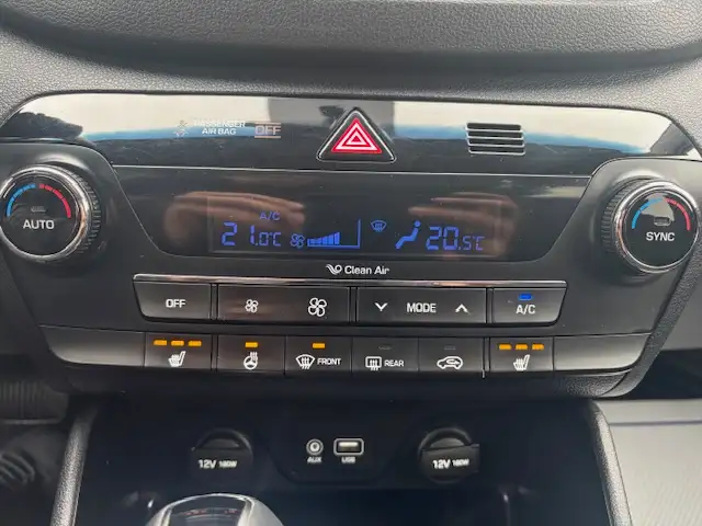 2016 Hyundai Tucson GLS AWD 1.6T LOCAL TRADE - NO ACCIDENTS - Photo 11