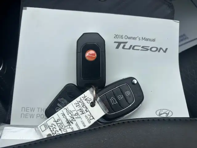 2016 Hyundai Tucson GLS AWD 1.6T LOCAL TRADE - NO ACCIDENTS - Photo 22