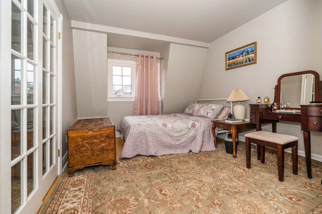 BEAUTIFUL 1BR BRAND NEW COACH HOUSE IN HARBORD VILLAGE! - Photo 7