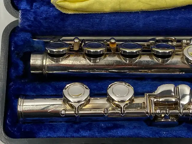 Jupiter Silver Plated Flute Model JFL-511 w/ Hard Case and More - Photo 2