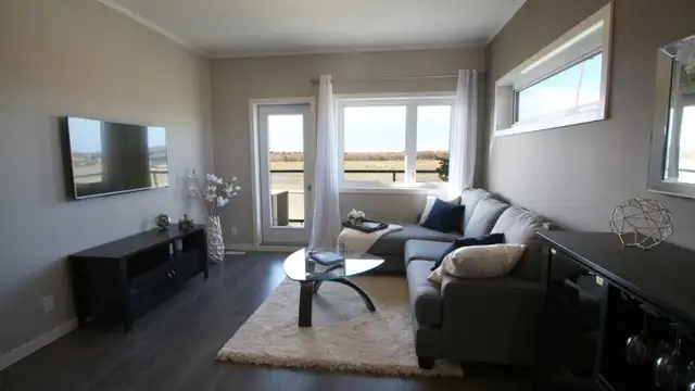 For Rent: Bright 2 Bed, 2 Bath Condo – Evergreen, Edmonton - Photo 3
