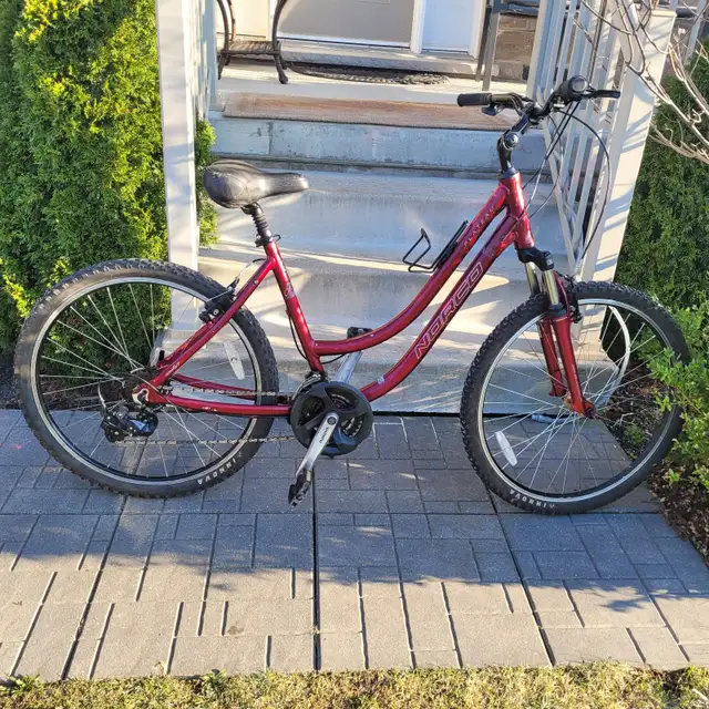 Norco Plateau step-through Mountain bike