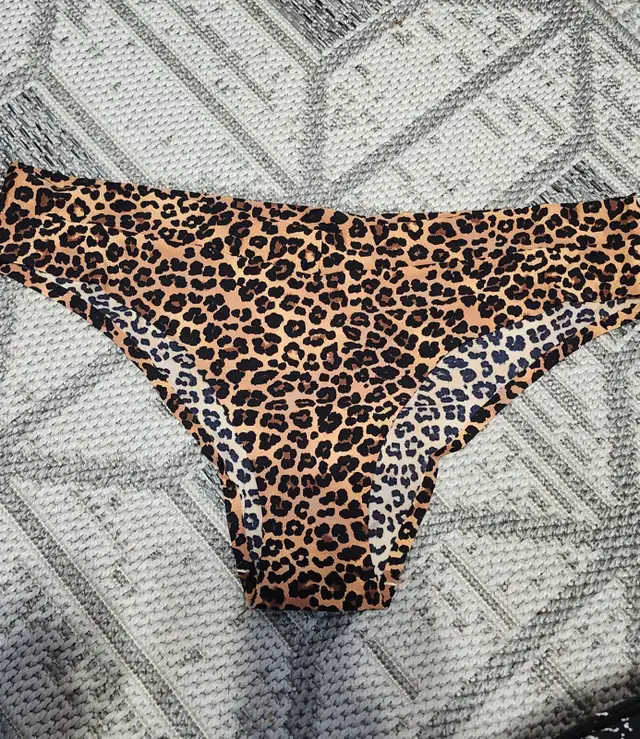 Brand NEW Beautiful Variety of brands XL Panties - Photo 2
