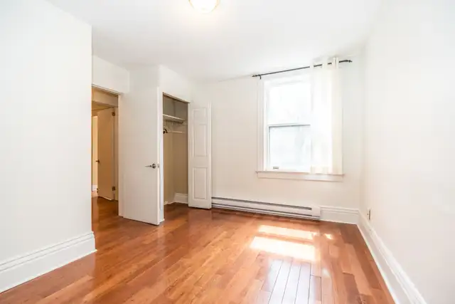 BEAUTIFUL 3BR MAIN FLOOR IN YORKVILLE  W/ LIVING ROOM AND DECK! - Photo 5