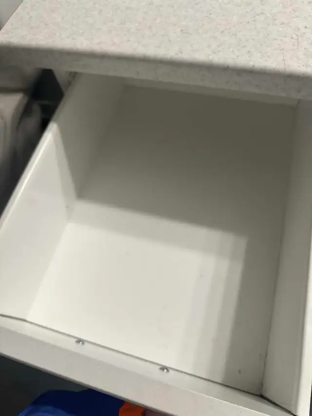 RELIABLE CLEANING SERVICES - Photo 2