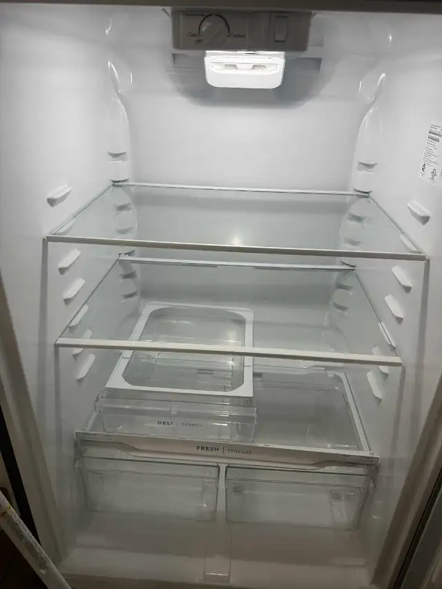 RELIABLE CLEANING SERVICES - Photo 3