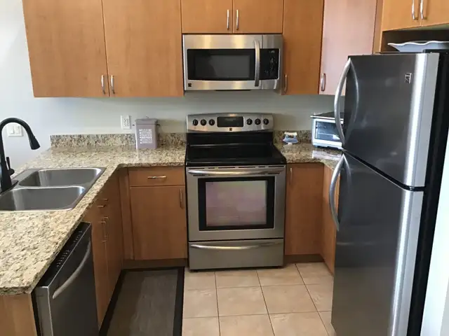 2 BDRM Condo - RiverBend Seniors Community with amenities - Photo 2