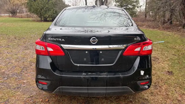 2016 Nissan Sentra S - Photo 5