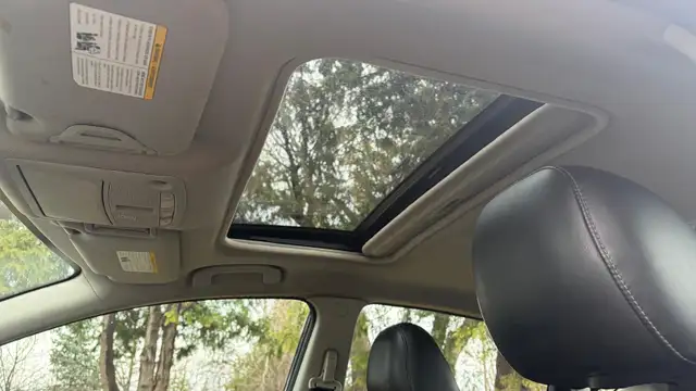 2016 Nissan Sentra S - Photo 7