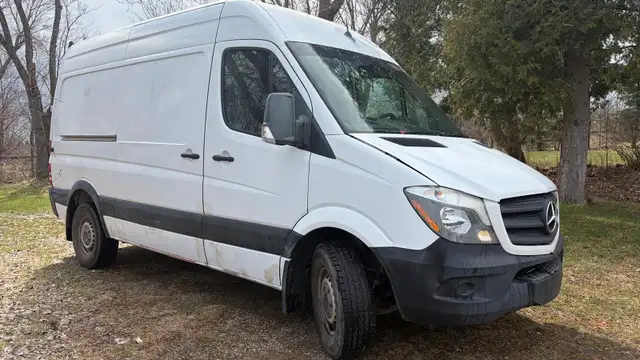 2018 Mercedes-Benz Sprinter Cargo Van 2500 - Photo 3